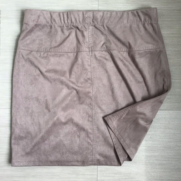 Max Studio Skirt  NWT - Picture 3 of 4